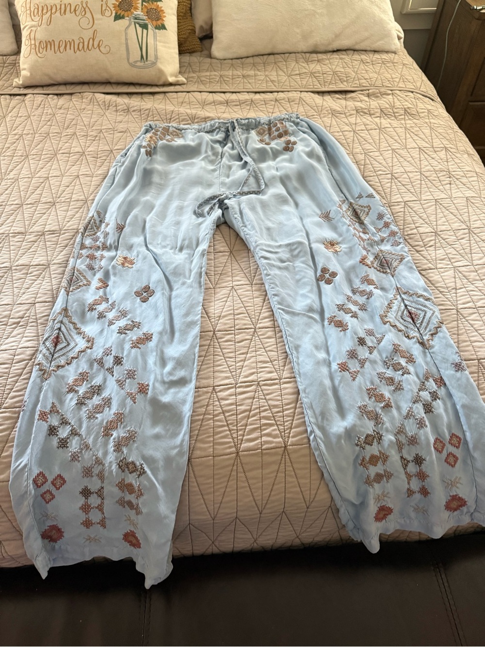 Johnny Was Light Blue Wide-Leg Embroidered Jeans